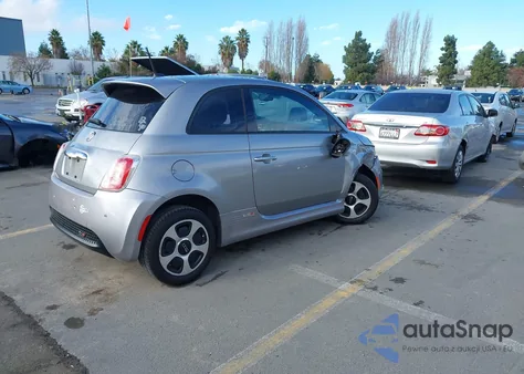 2015 Fiat 500E Battery Electric z USA, uszkodzony, nr VIN 3C3CFFGE0FT585792